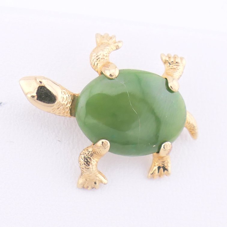 14K Gold and Jade Turtle Pin