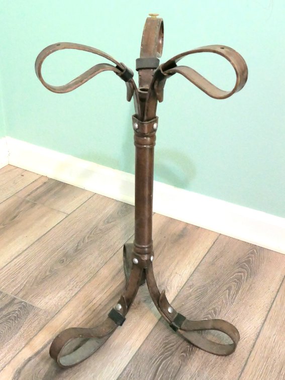 Metal Table Stand