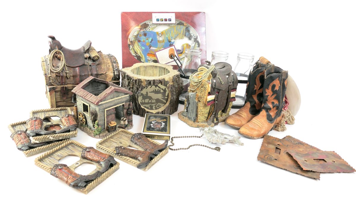 Assorted Cowboy Decor