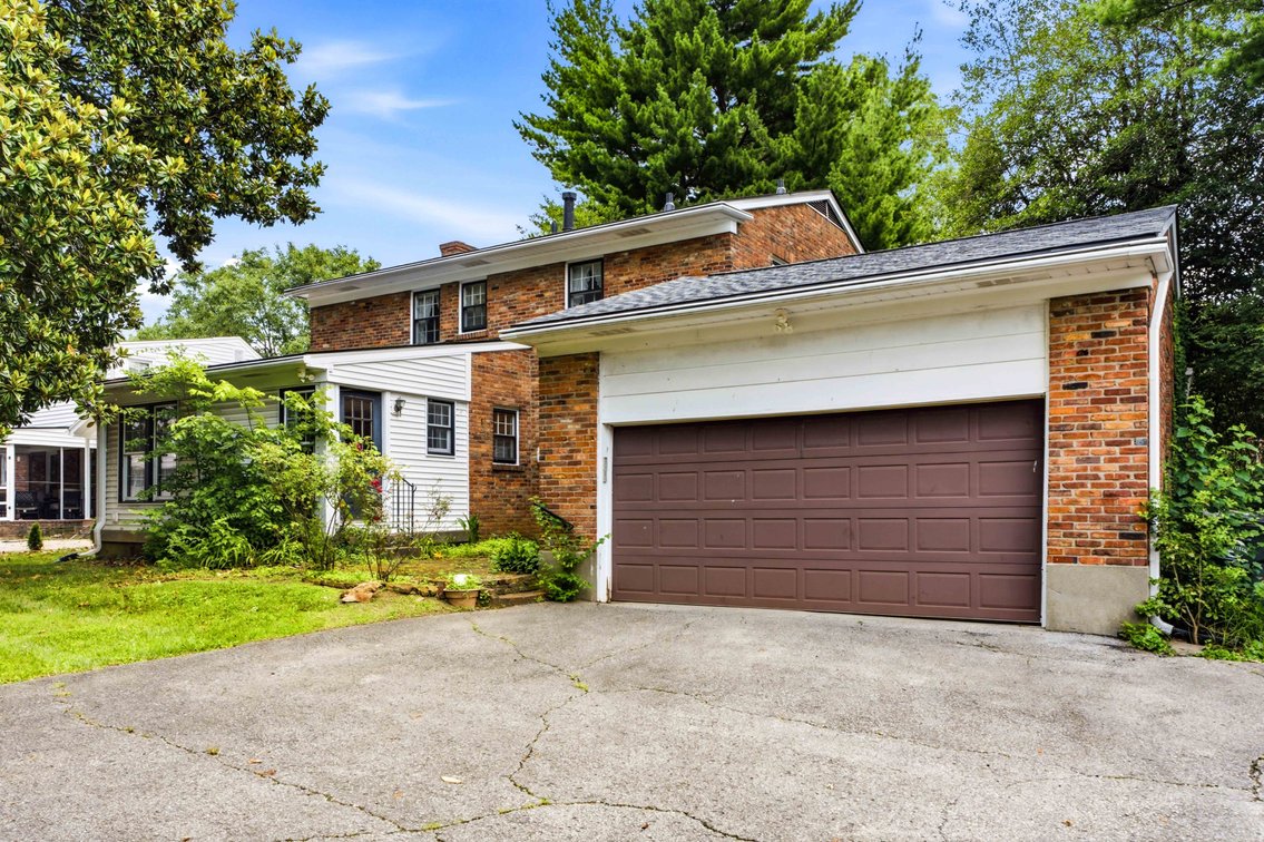 Image for Real Estate Auction - Spacious Colonial in Barbourmeade