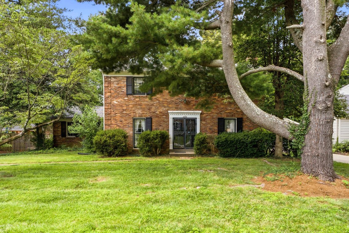 Image for Real Estate Auction - Spacious Colonial in Barbourmeade