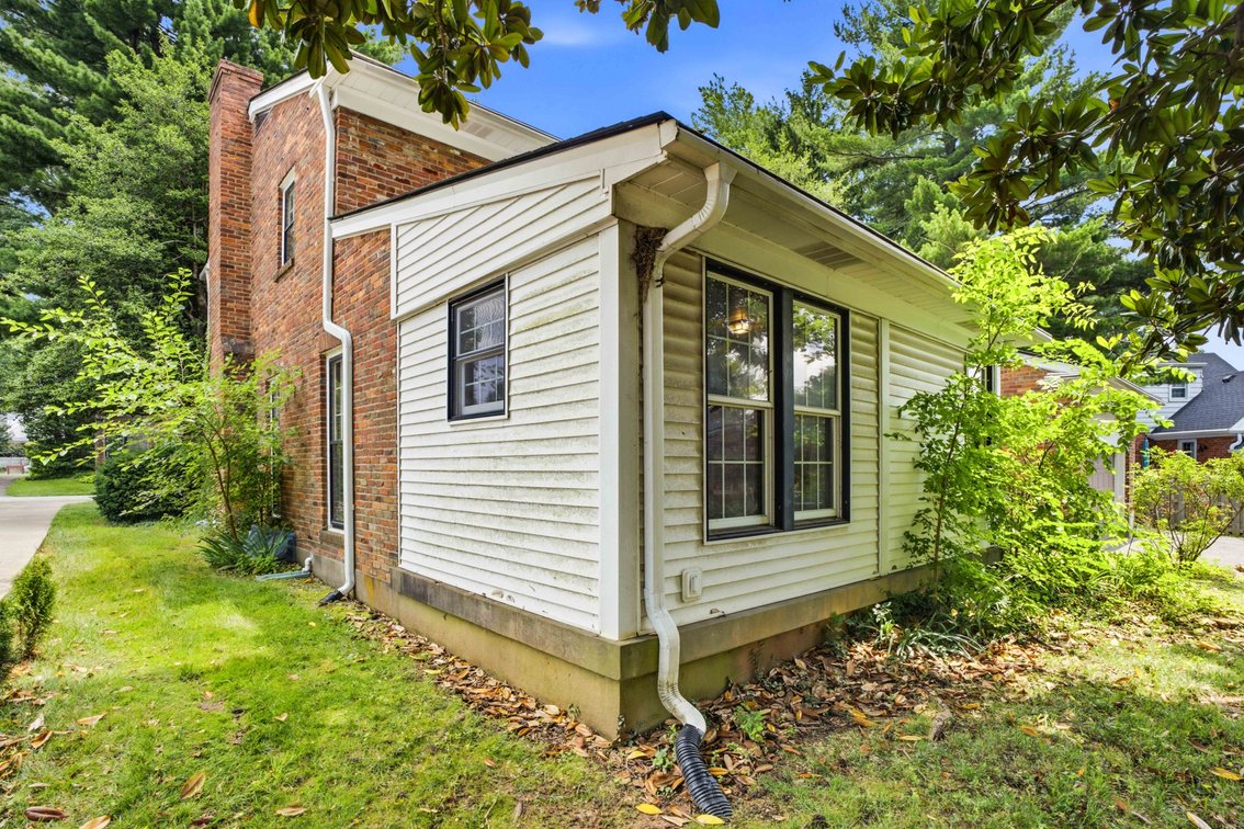 Image for Real Estate Auction - Spacious Colonial in Barbourmeade