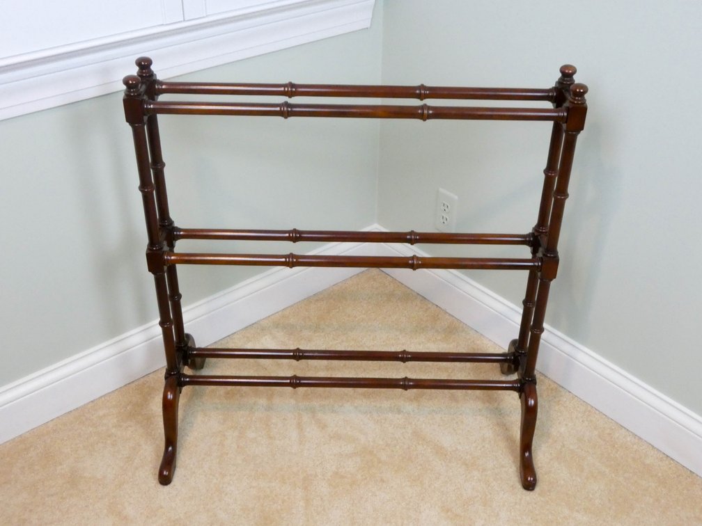 Mahogany Finish Quilt Rack