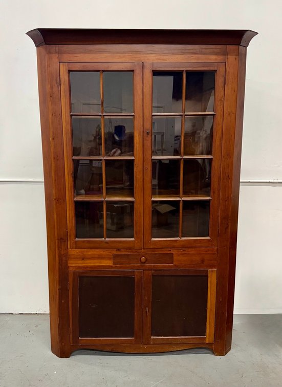 Image for Decades of Design Estate Auction