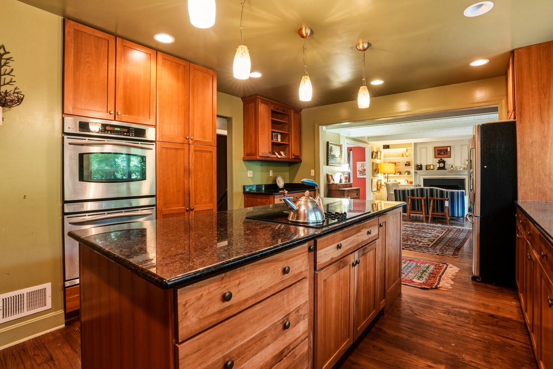 Image for Indian Hills Real Estate Absolute Auction