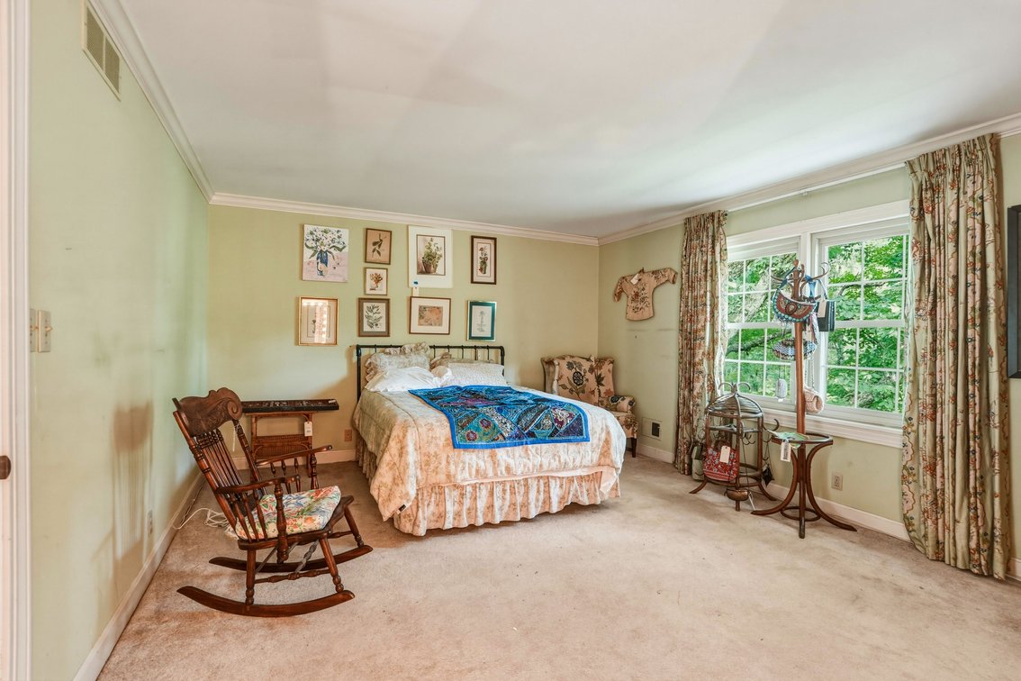 Image for Indian Hills Real Estate Absolute Auction