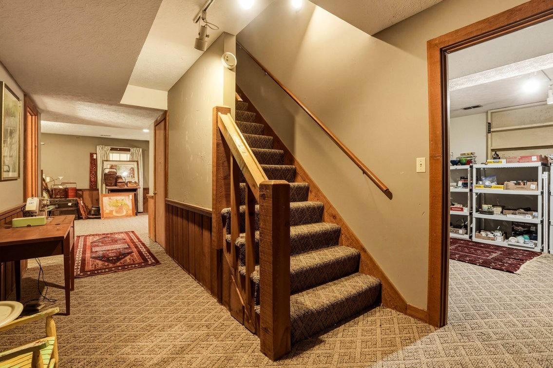 Image for Indian Hills Real Estate Absolute Auction