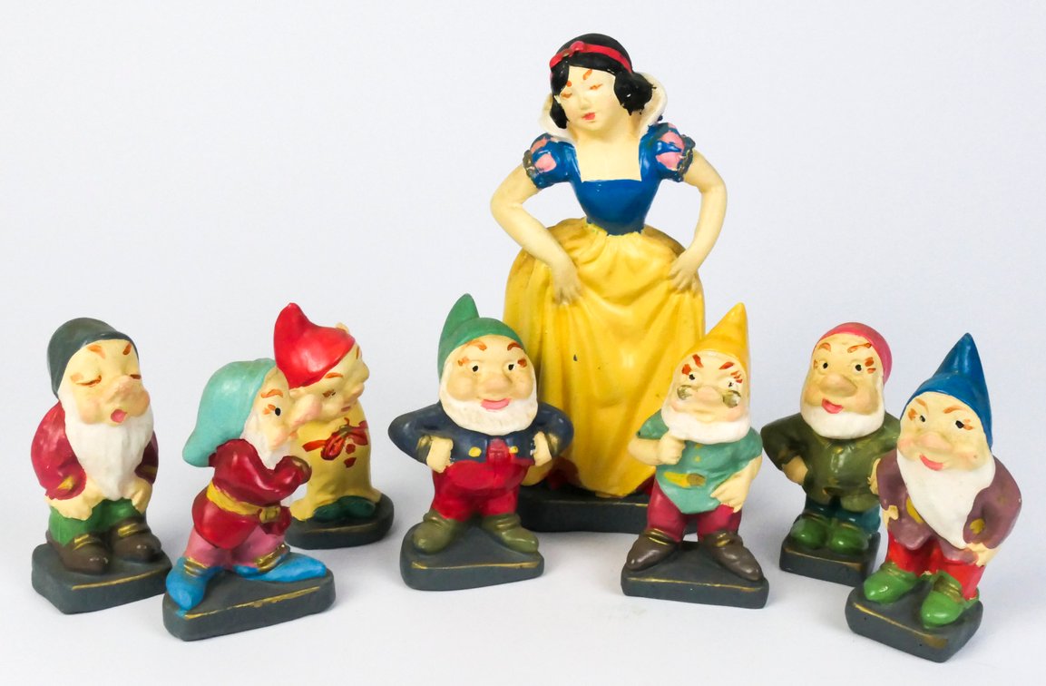Vintage Italian Hand-Painted Snow White and the Seven Dwarfs Figurines