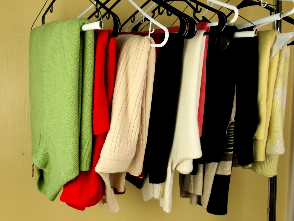 Thirteen Large Cashmere and Lambswool Women's Sweaters