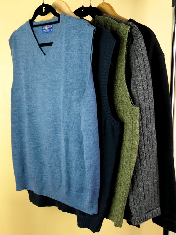 Selection of XL/XLT Men's Wool and Cotton Vests and Sweaters