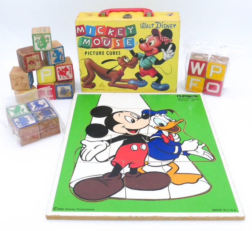 Disney Puzzles and Blocks