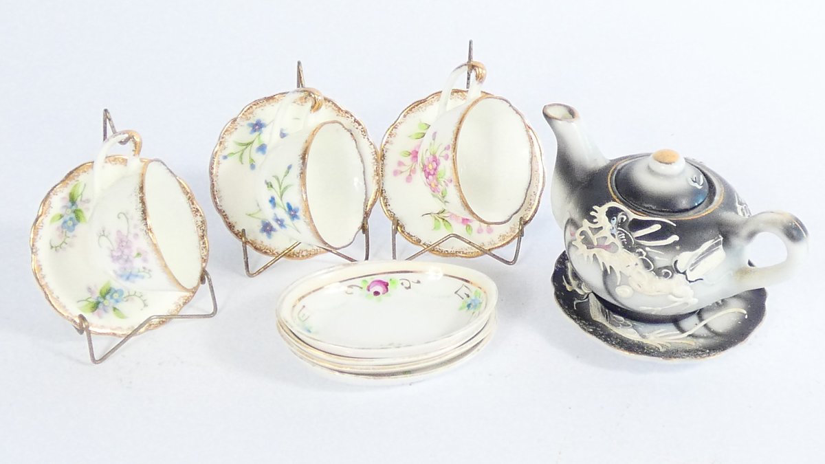 Miniature Porcelain Tea Set Pieces