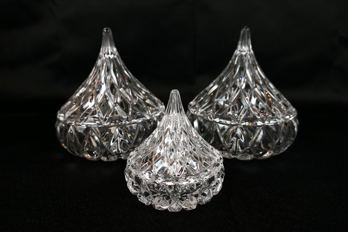 Three 24% Lead Crystal Hershey's Kiss Lidded Boxes