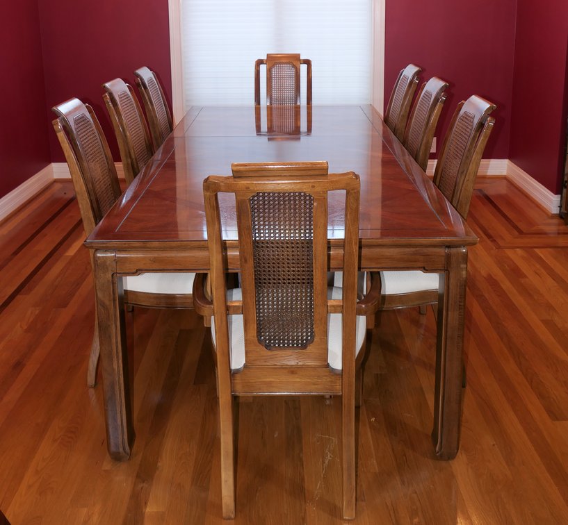 Thomasville Mystique Collection Dining Table and Eight Chairs