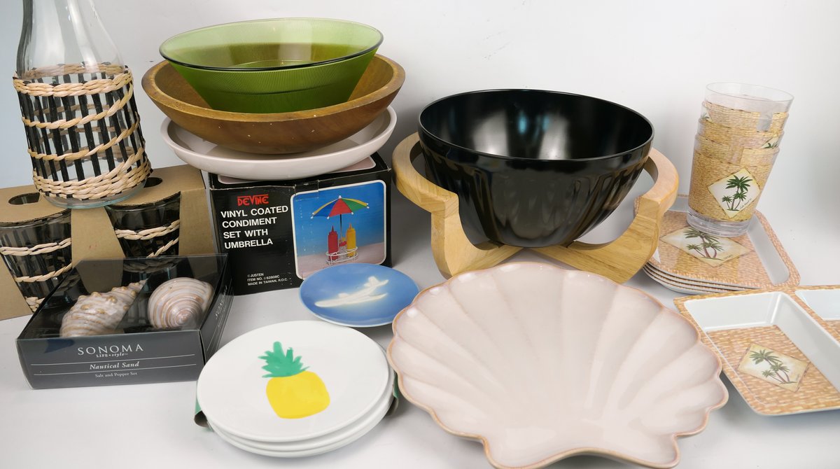 Beach Themed Kitchenware