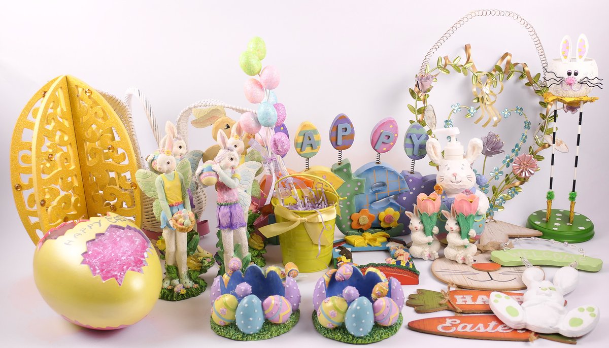 Pastel Easter Decor