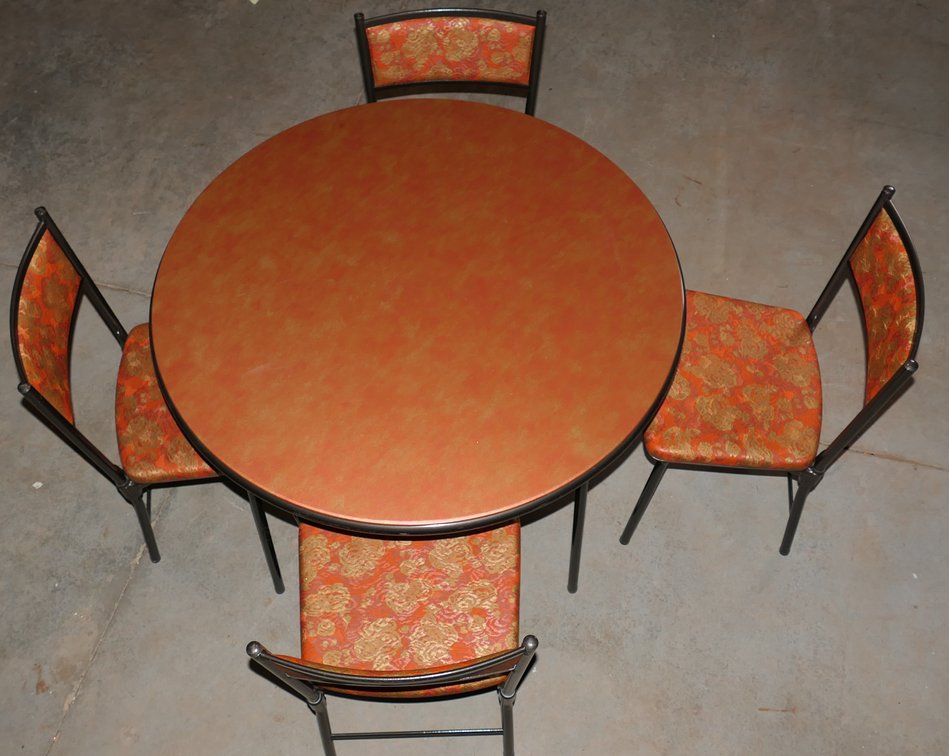 Cosco Gatefold Table and Chair Set