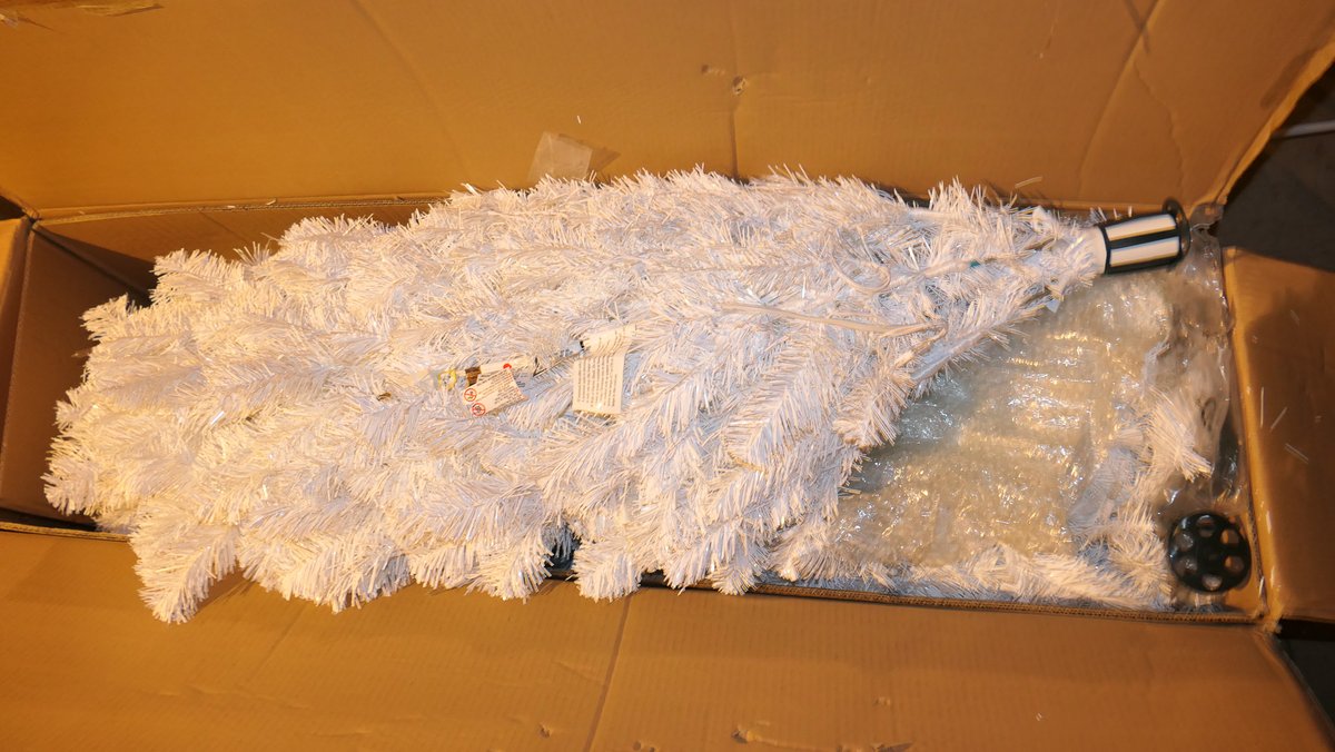 10’5” White Prelit Christmas Tree