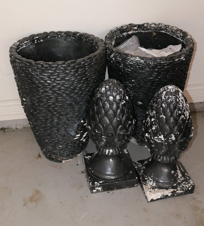 Four Coordinating Plaster Decor Pieces