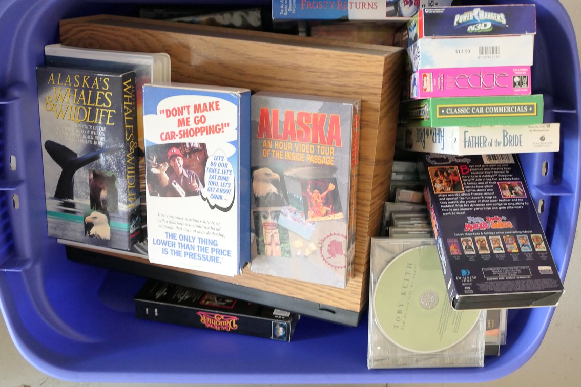 Tote of Physical Media