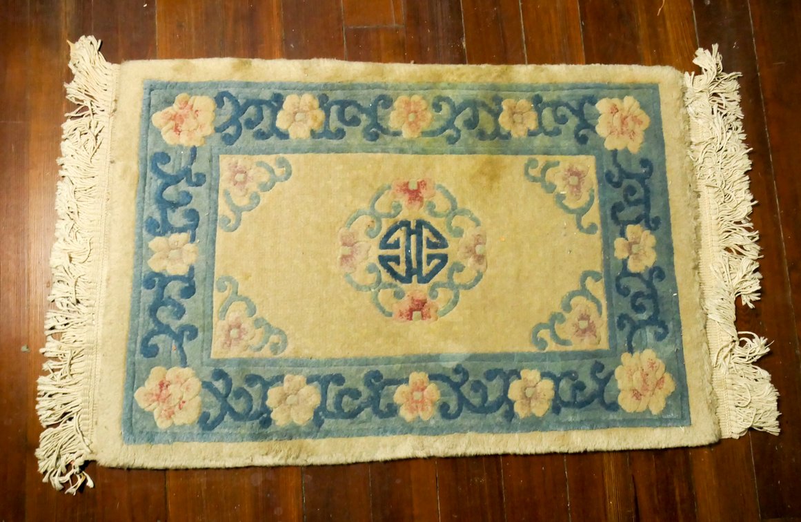 Handwoven 100% Wool Chinese Rug