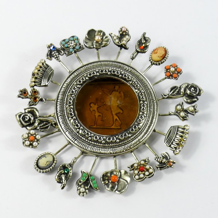 Vintage Unsigned Goldette Jeweled Stick Pin Brooch