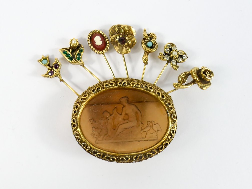 Vintage Unsigned Goldette Jeweled Stick Pin Brooch