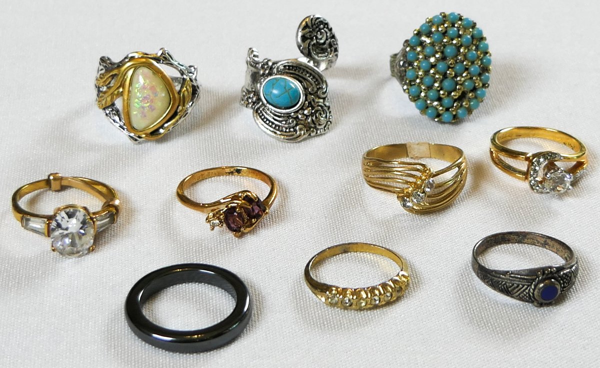 Ladies' Rings