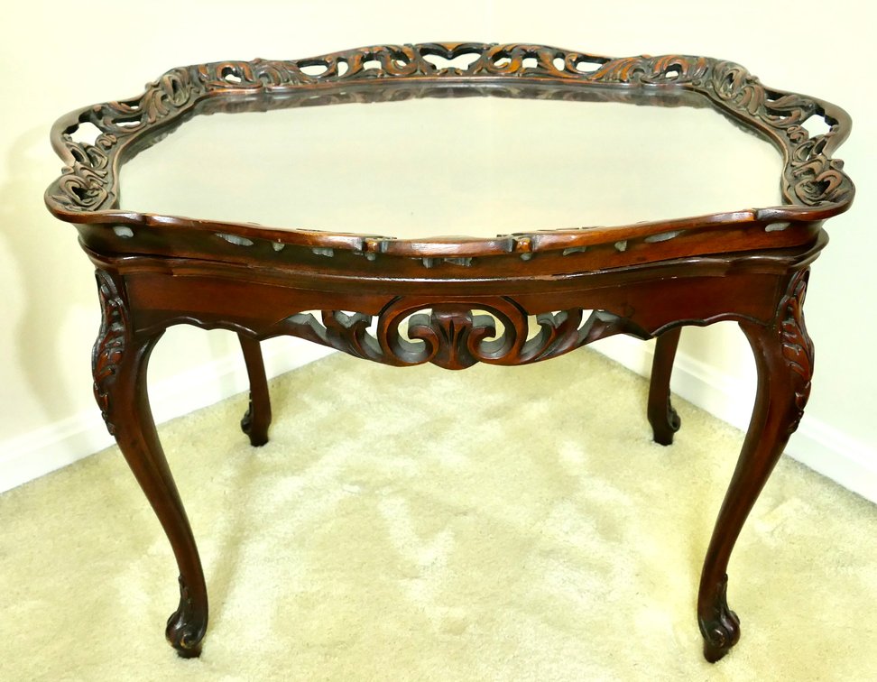 Mahogany Serving Coffee Table