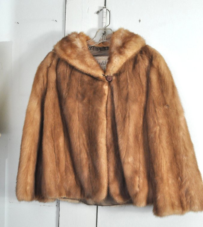 Lydia de Roma Fur Coat