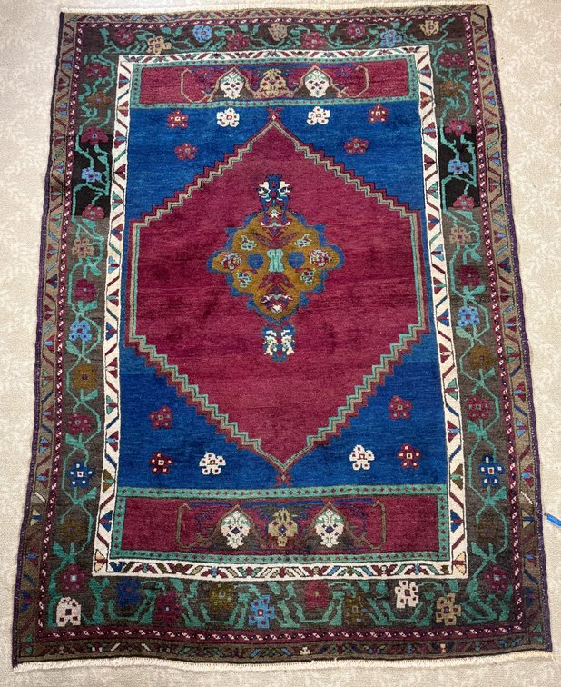 Wool Heriz Tribal Rug