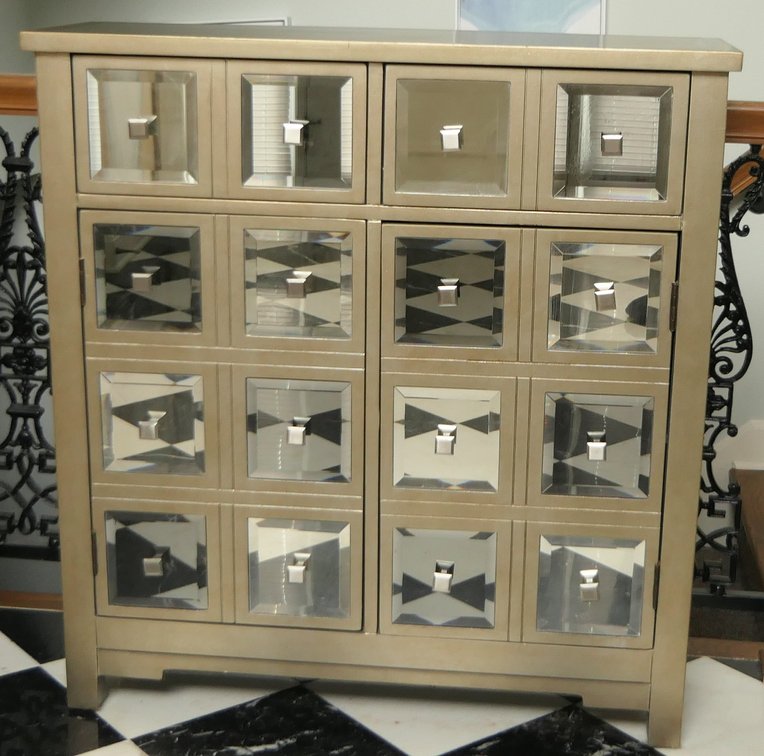 Mirrored Cabinet