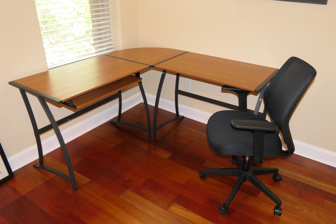 Corner Desk and Office Chair