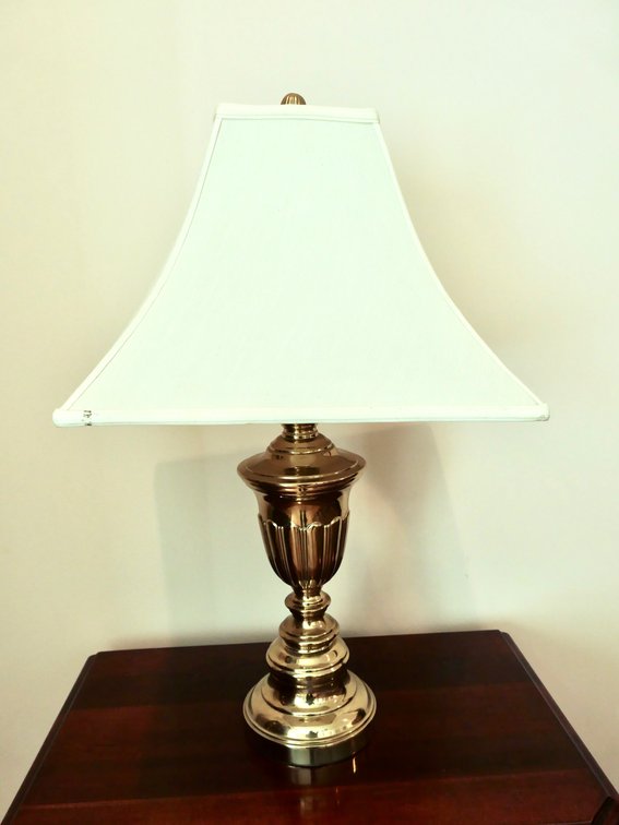 Alsy Brass Lamp