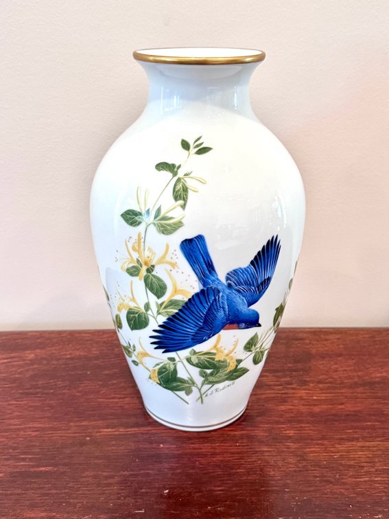 "The Bluebirds of Summer" Franklin Mint Vase