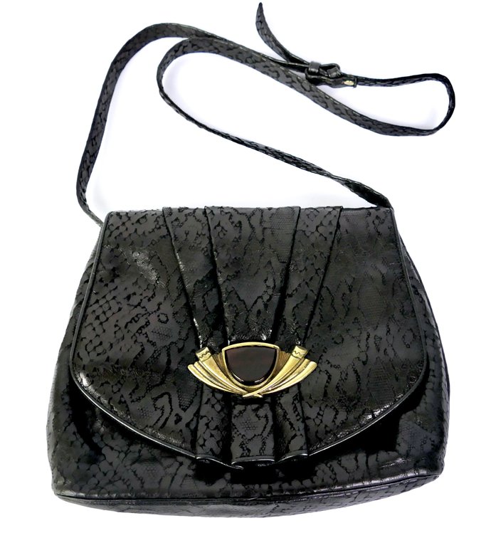Vintage Sharif Black Leather Purse