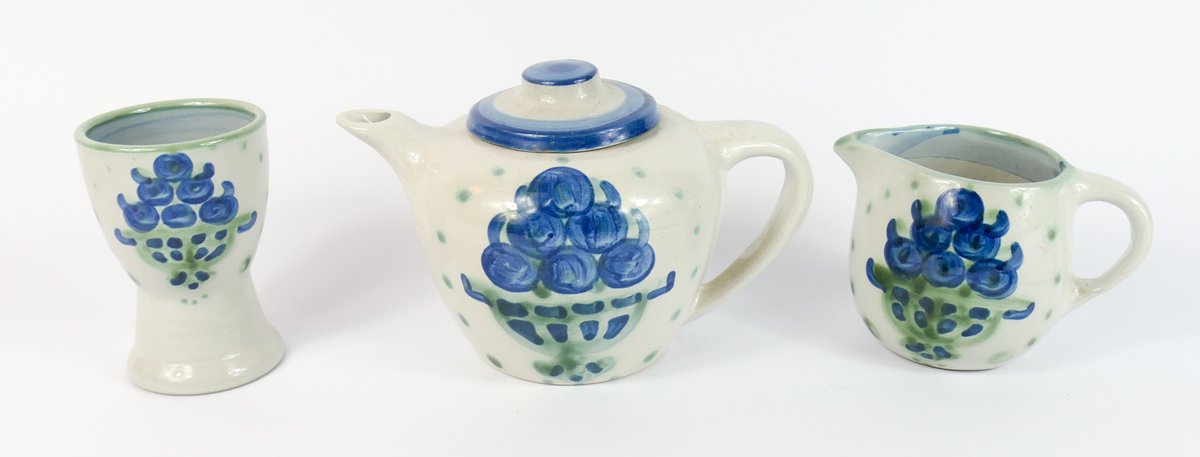 MA Hadley Blueberry Bouquet Pieces