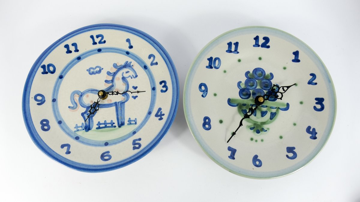 MA Hadley Pottery