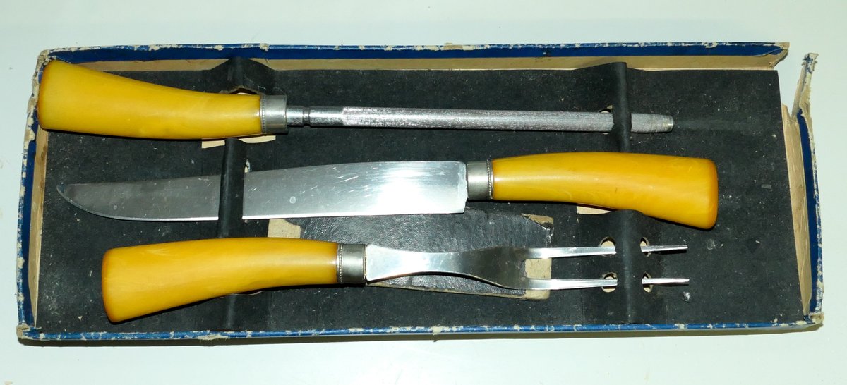 Butterscotch Bakelite Carving Set