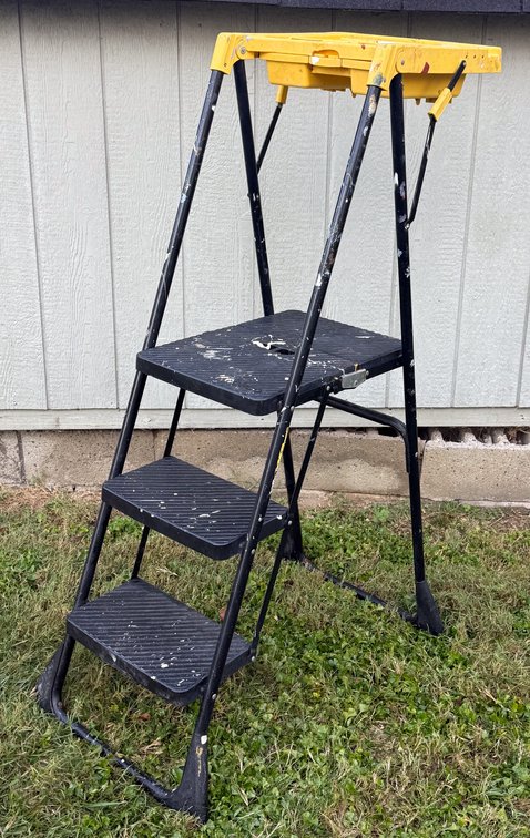 Cosco Painter's Step Ladder