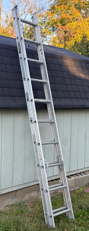 Stanley 20 ft Extension Ladder