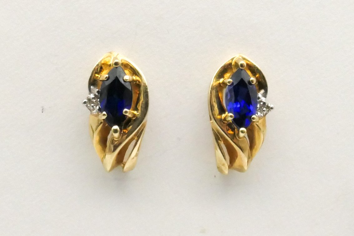 10k Gold Sapphire Earrings