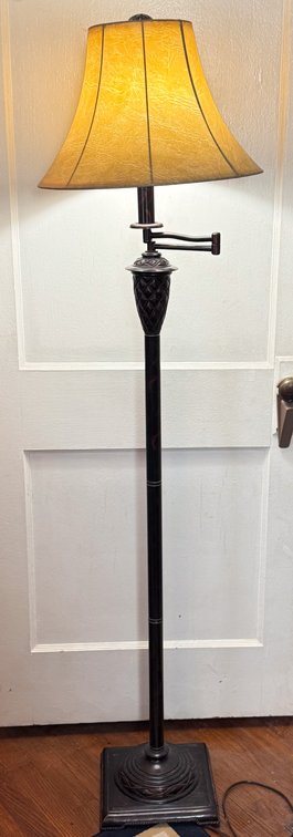 Metal Reading Lamp