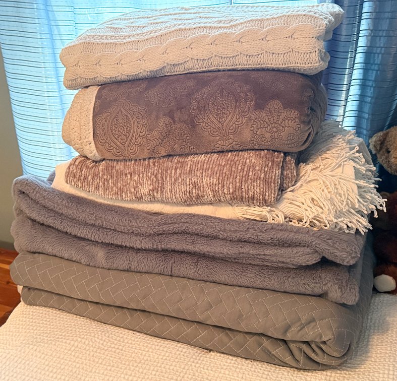 Cozy Blanket and Bedspread Collection