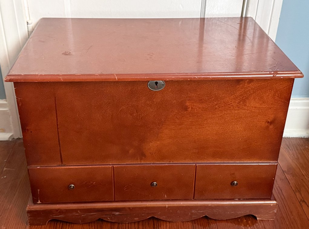 Small Lift Top Cherry Finish Chest