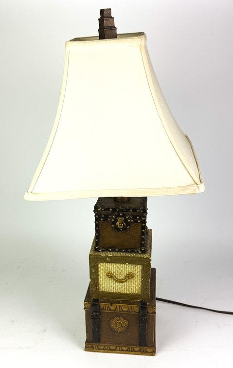 Decorative Stacked Trunk Table Lamp