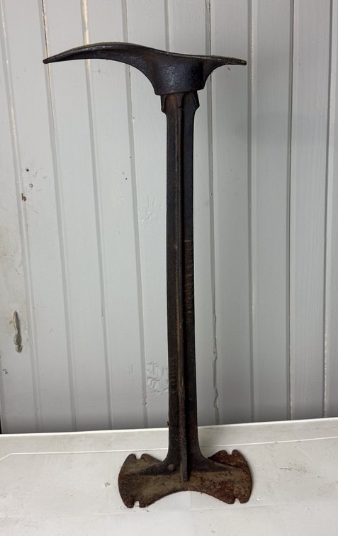 Vintage Cast Iron Cobbler Shoe Stand