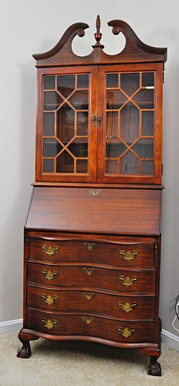 Image for Absolute Estate Auction at The Forum