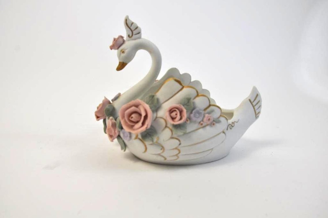 Handmade Lamore China Occupied Japan Swan Dish