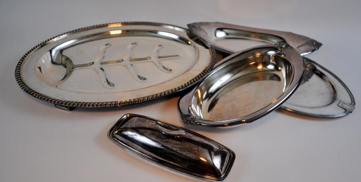 Silverate Serving Pieces